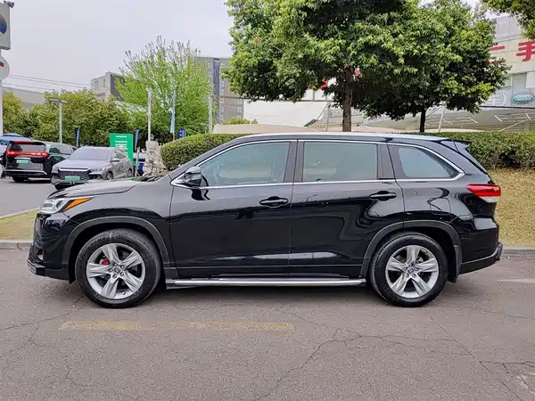 Toyota Highlander 2018