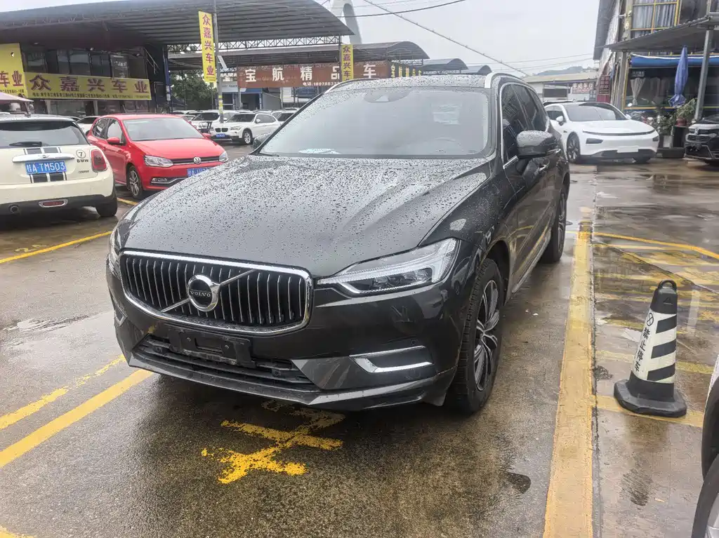 Volvo XC60 2020 — фото 1