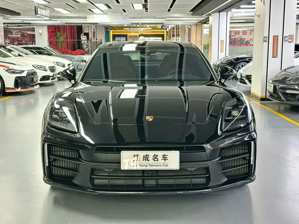 Porsche Panamera 2025 — фото 2