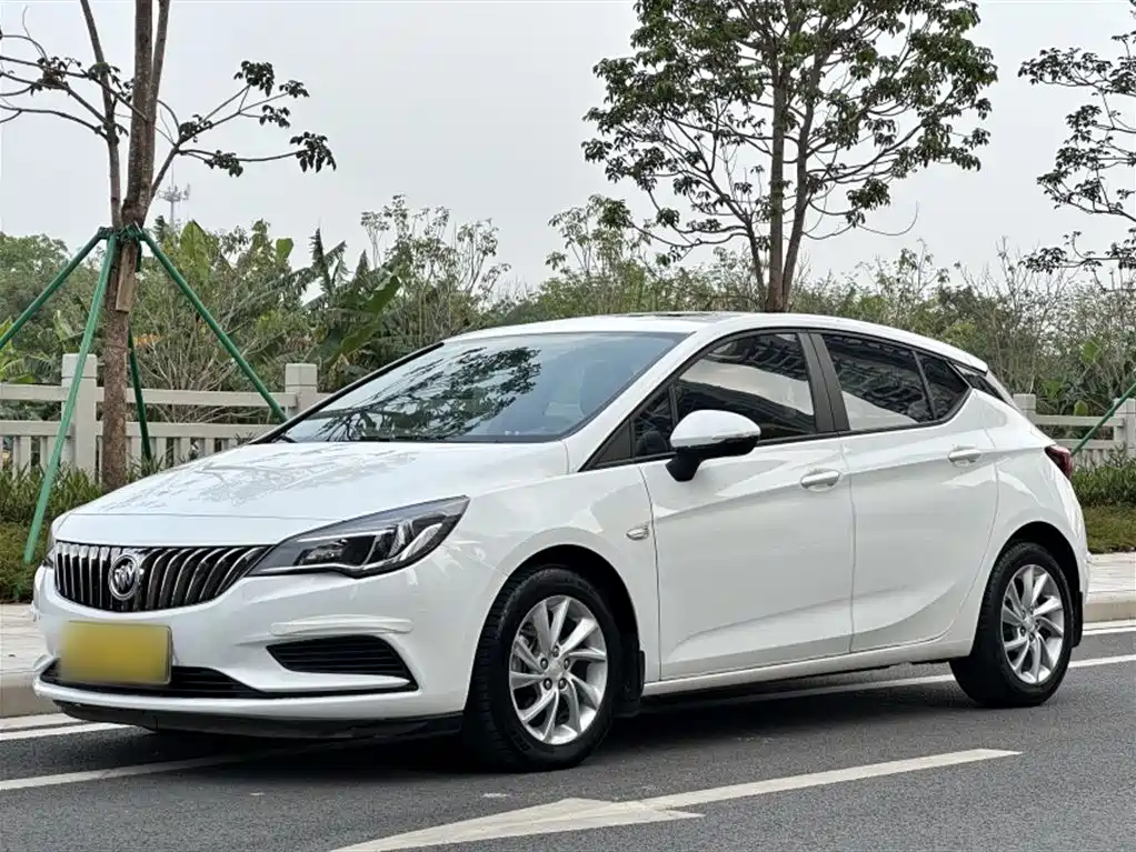 Buick Verano 2017 — фото 2