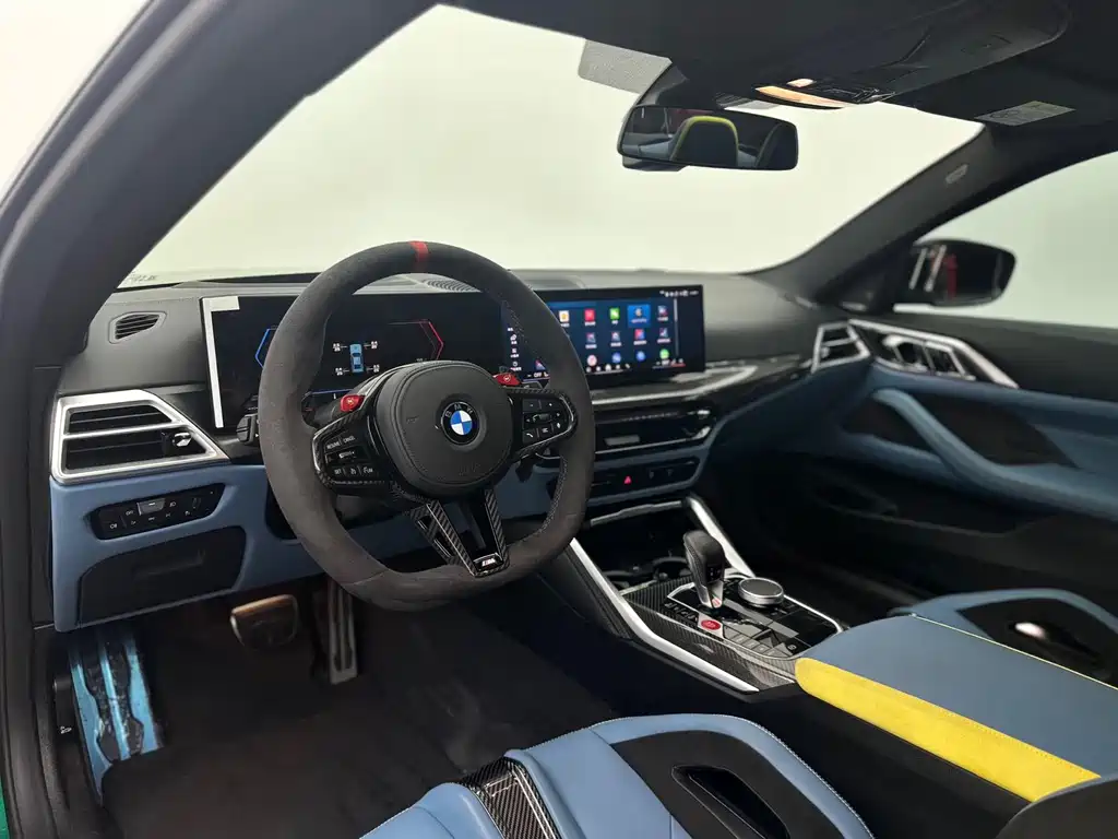 BMW M4 2025 — фото 8