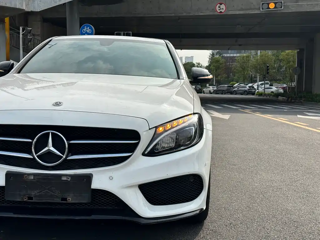 Mercedes-Benz C-Class 2018 — фото 6