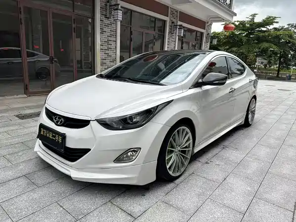 Hyundai Elantra Langdong 2016