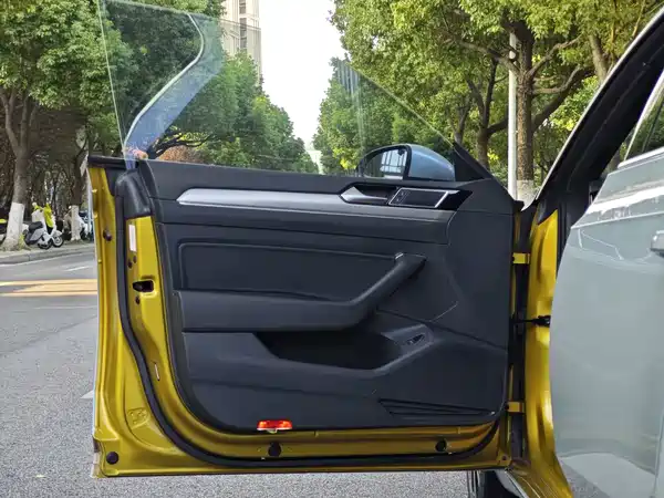 Volkswagen CC 2021