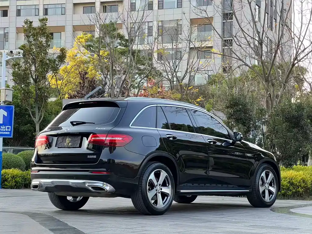 Mercedes-Benz GLC 2016 — фото 6