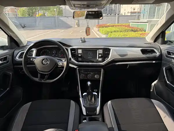 Volkswagen T-Roc 2020