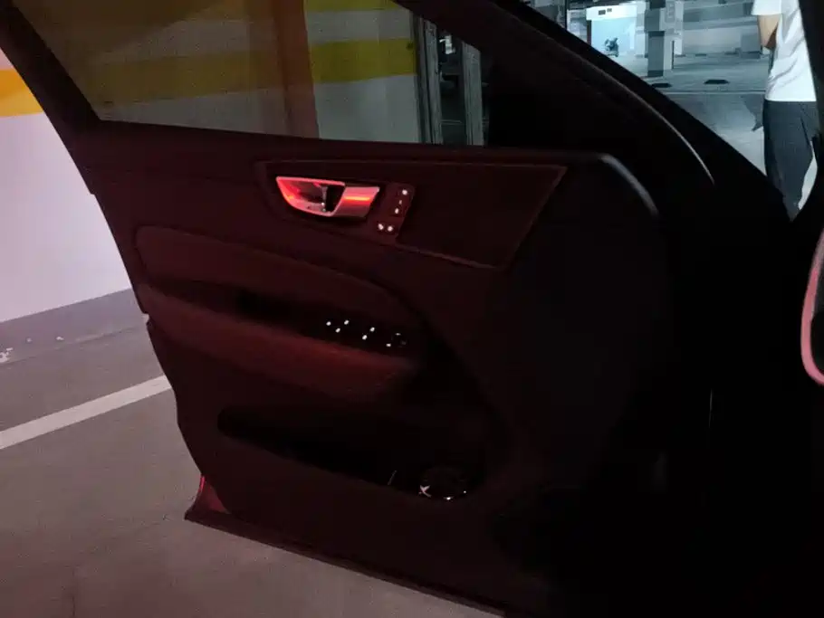 Volvo XC60 2019