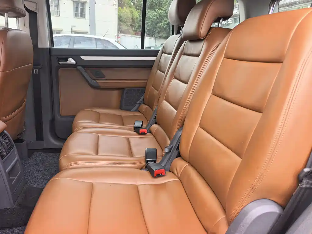 Volkswagen Touran 2015