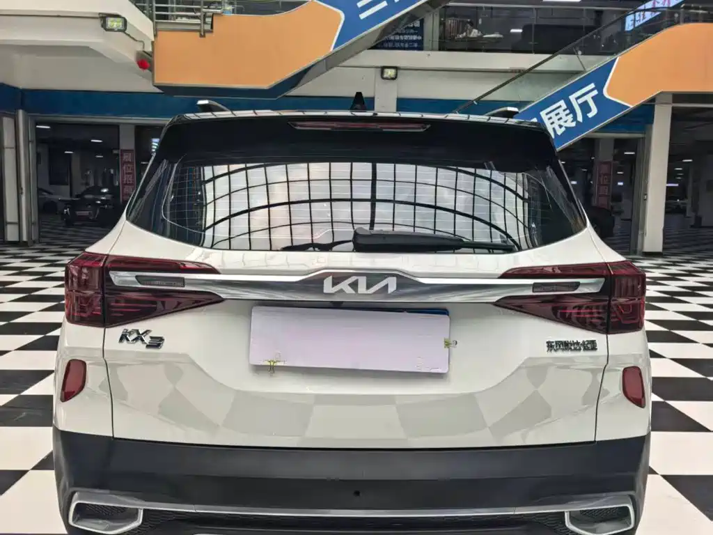 Kia KX3 Proud Running 2022