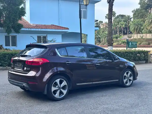Kia K3S 2015