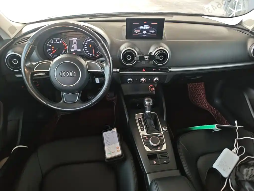 Audi A3 2017 — фото 10