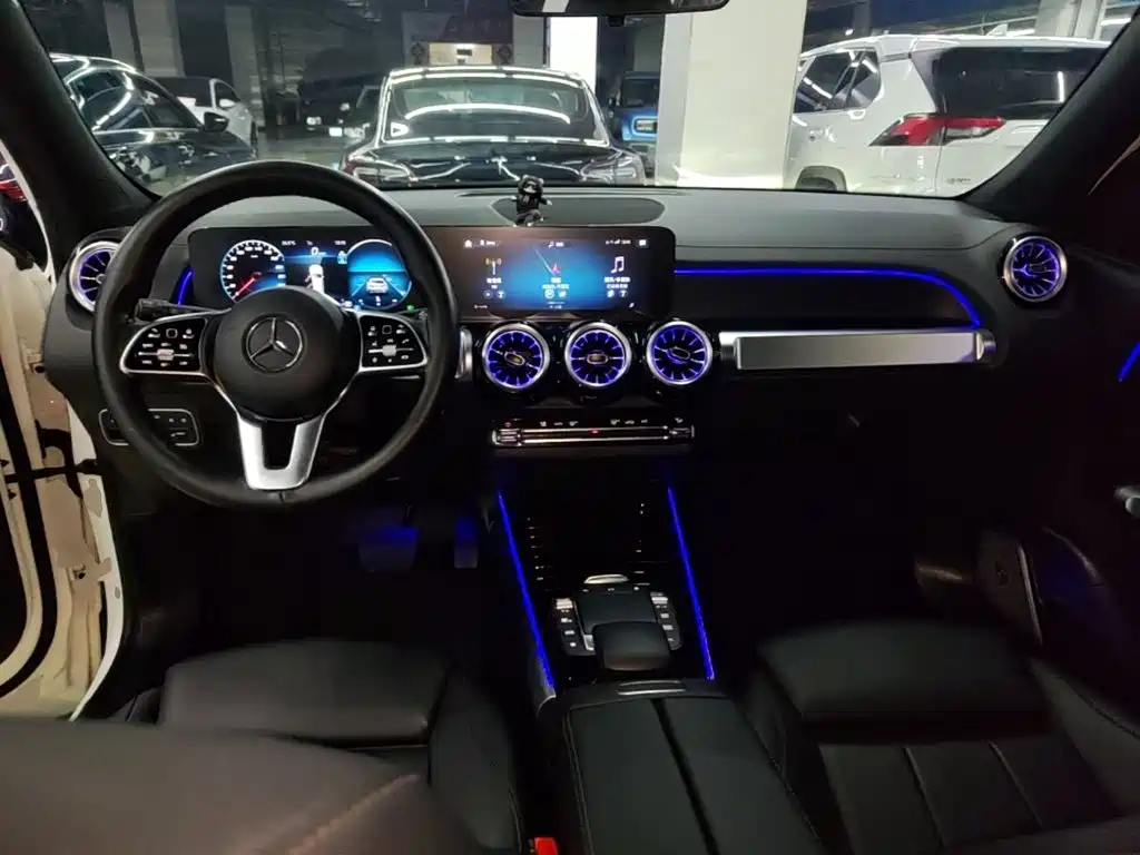 Mercedes-Benz GLB 2022 — фото 10