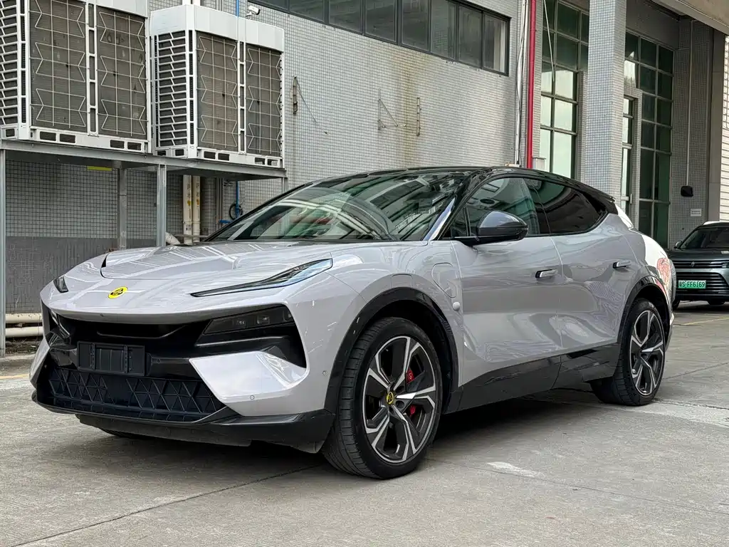 Lotus Eletre 2023