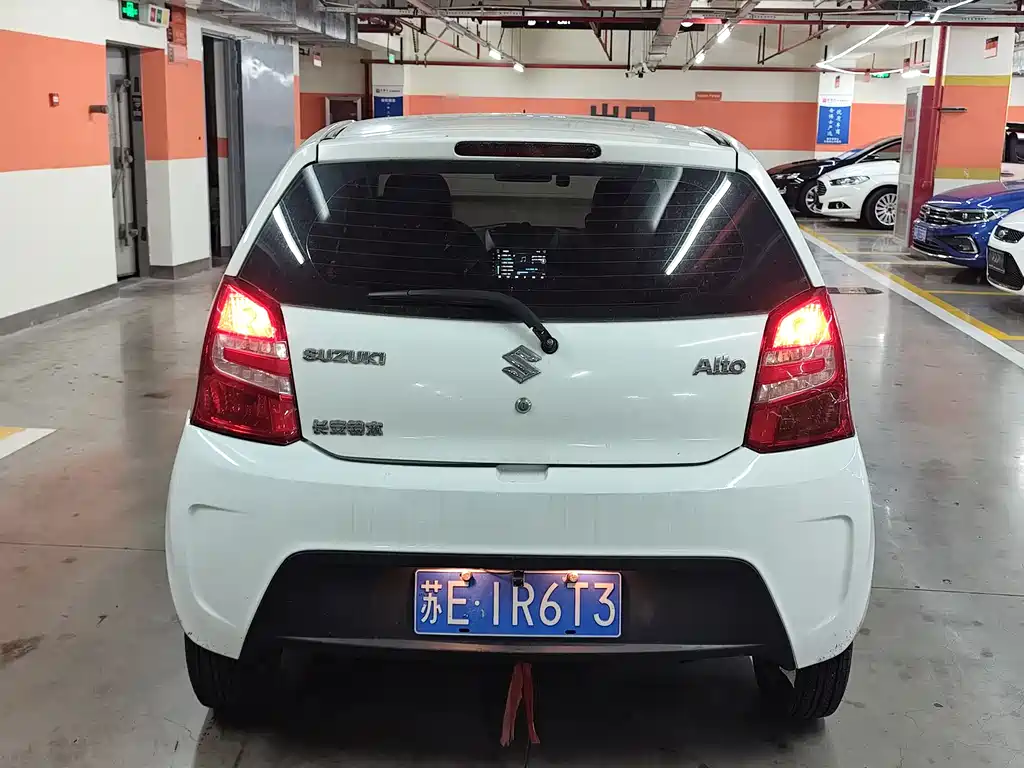 Suzuki Alto 2015 — фото 11