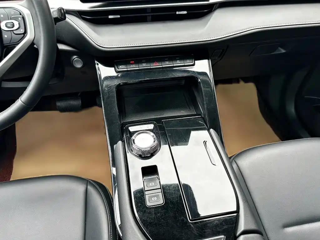 Haval H6 2024 — фото 18