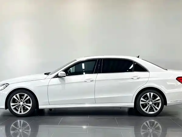 Mercedes-Benz E-Class 2016