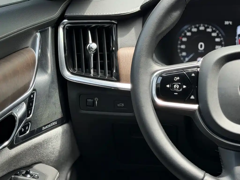 Volvo S90 2021 — фото 9