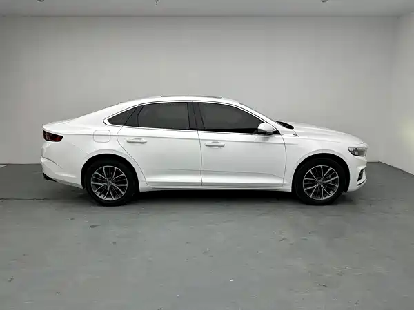 Geely Xingrui 2021