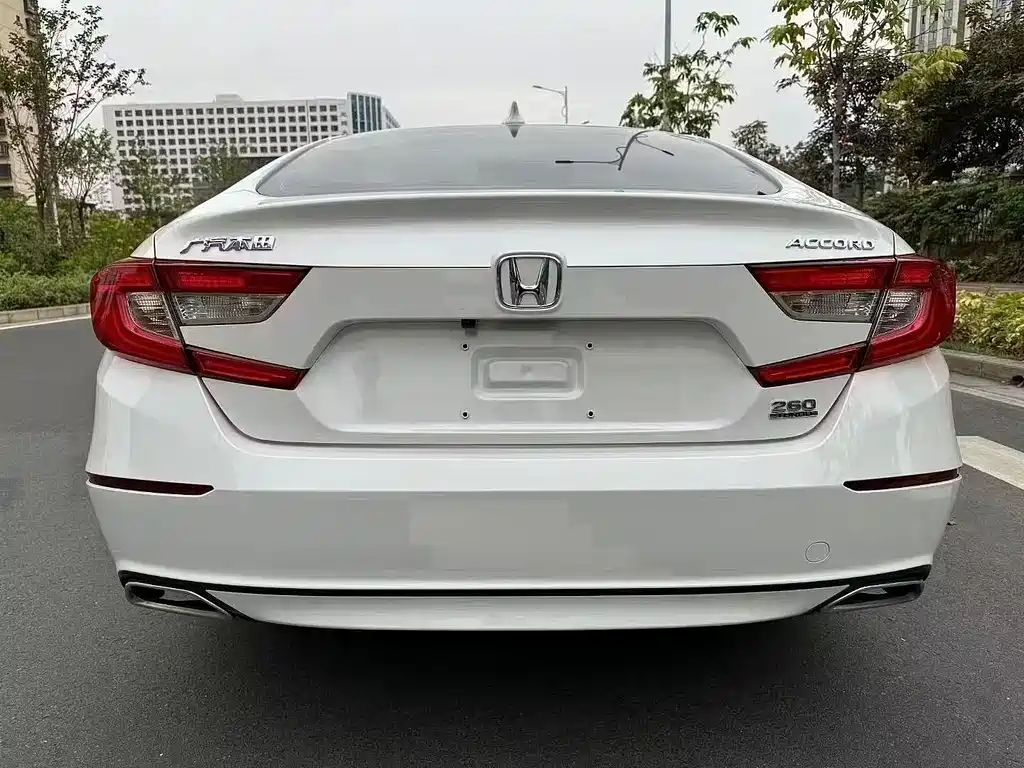 Honda Accord 2021 — фото 9