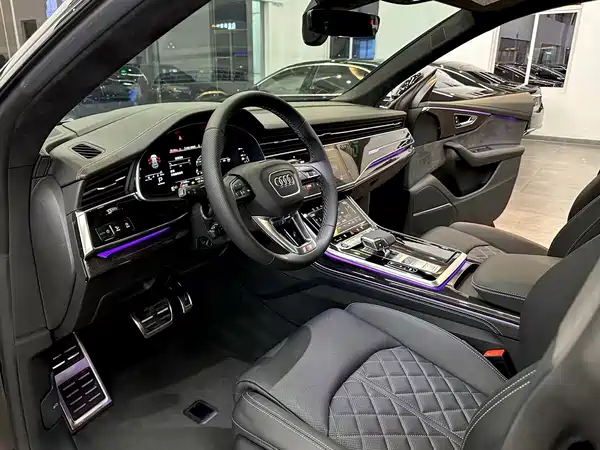 Audi Q8 2022