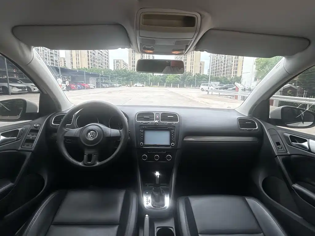 Volkswagen Golf 2013