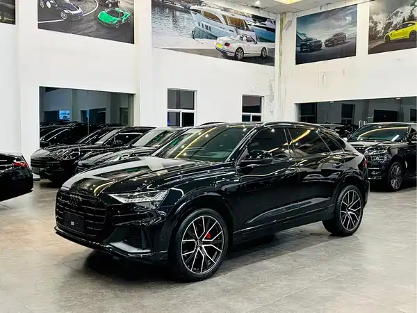 Audi Q8 2022