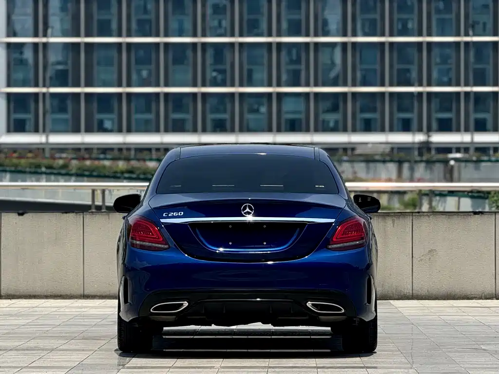 Mercedes-Benz C-Class 2019 — фото 4