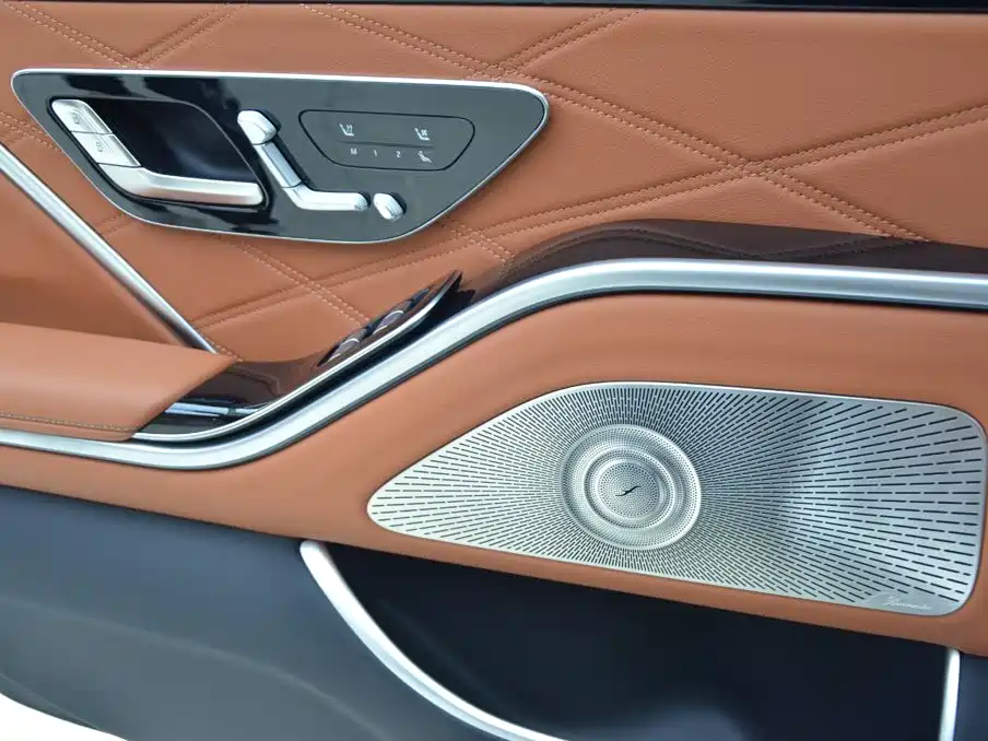 Mercedes-Benz Maybach S-Class 2025 — фото 12