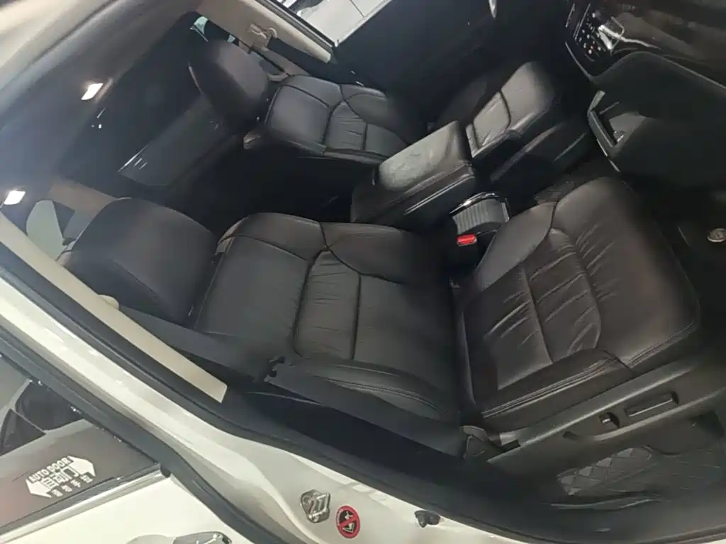 Honda Odyssey 2018 — фото 25