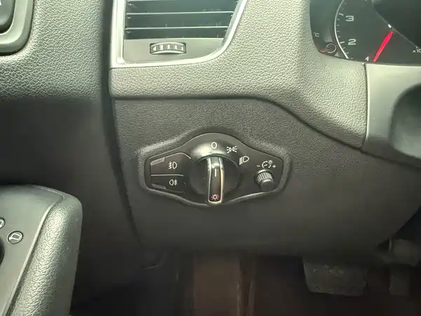 Audi Q5 2015