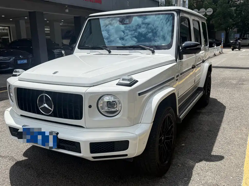 Mercedes-Benz G-Class 2023