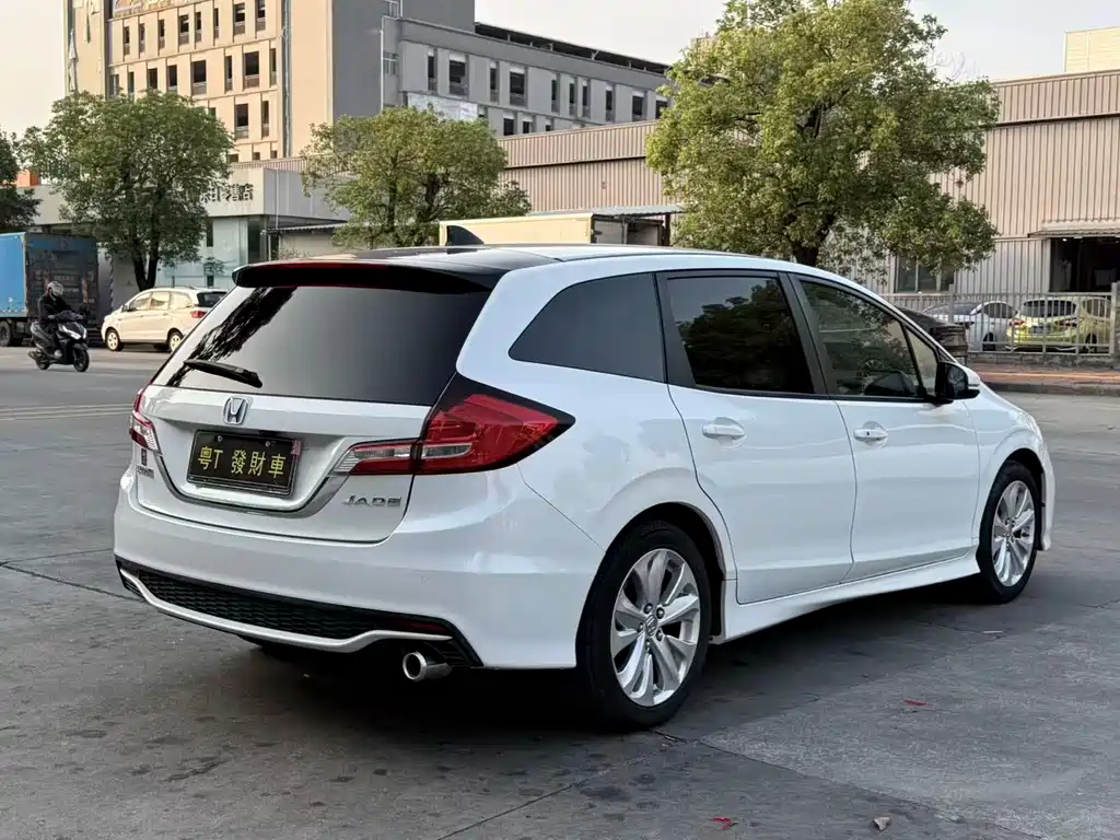Honda Jade 2018 — фото 9