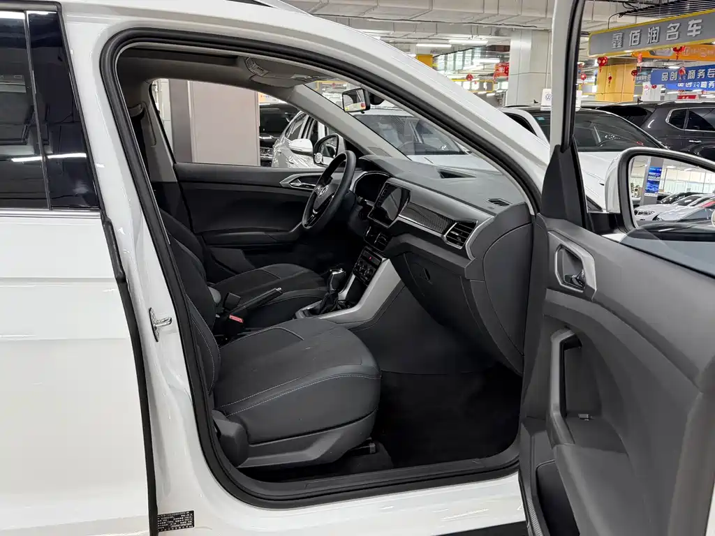 Volkswagen T-Cross 2023 — фото 12