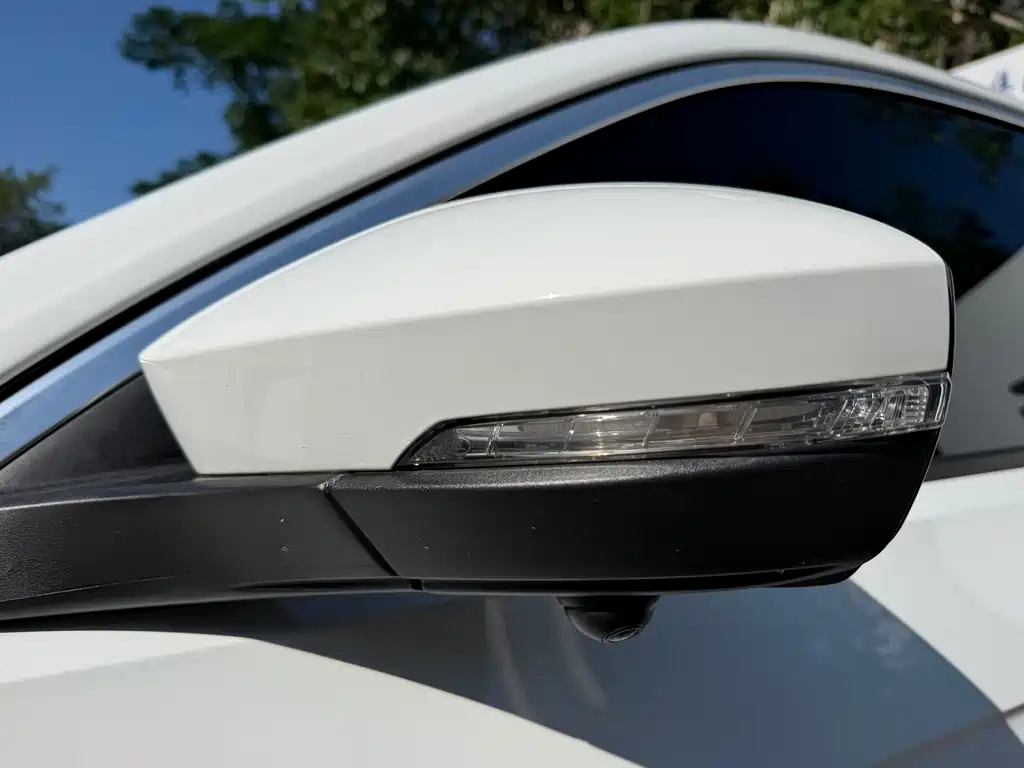 Volkswagen T-Roc 2022 — фото 15