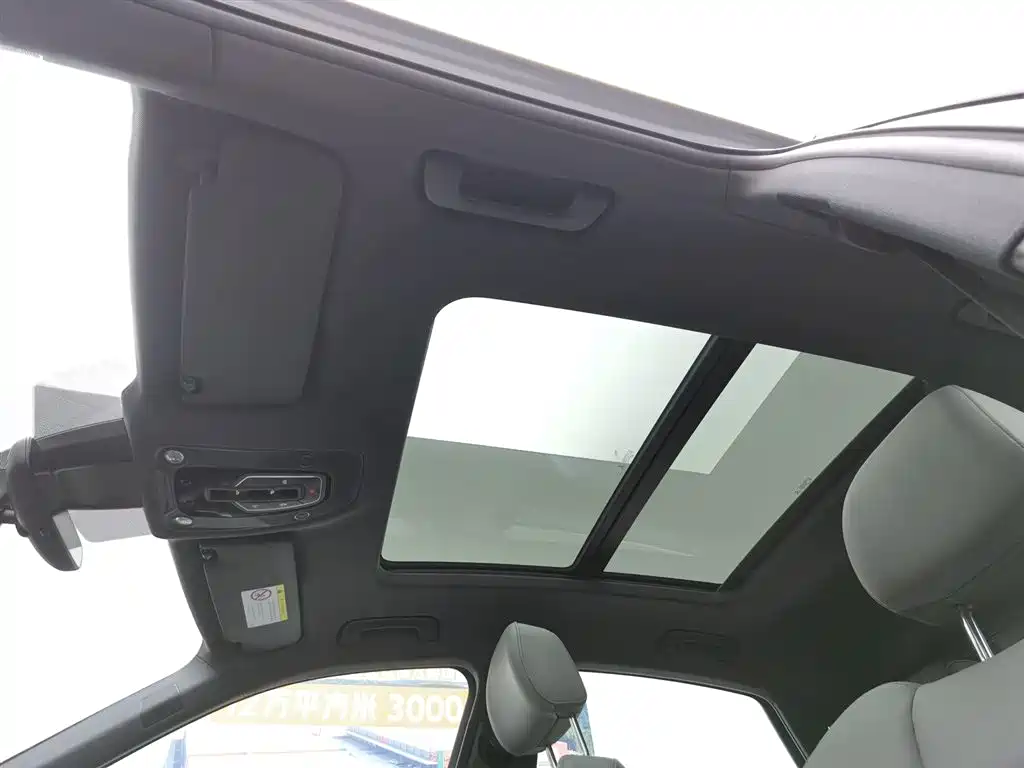 Audi Q5L Sportback 2022 — фото 14