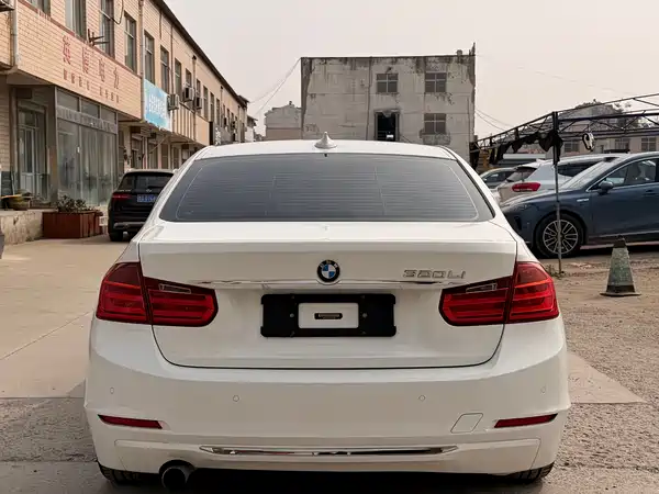 BMW 3 Series 2013