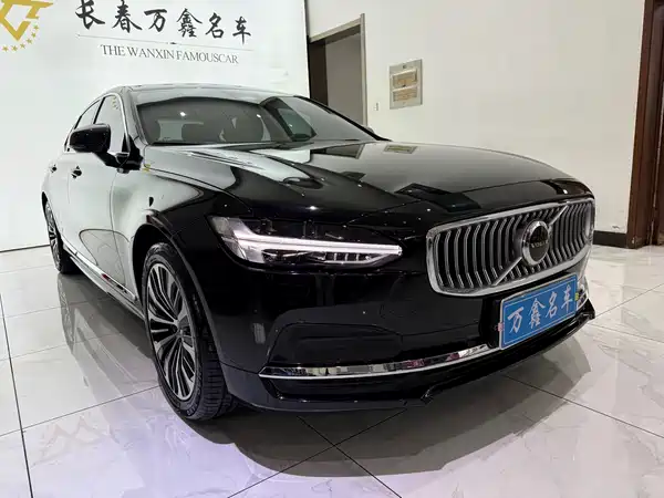 Volvo S90 2024
