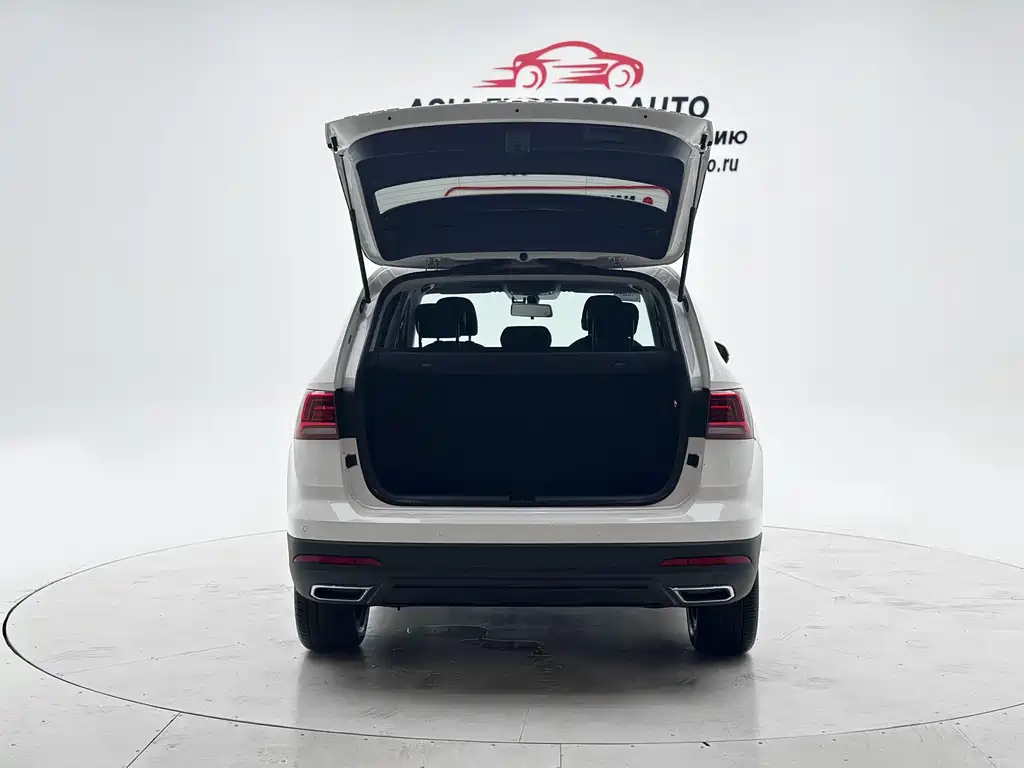 Volkswagen Tharu 2021