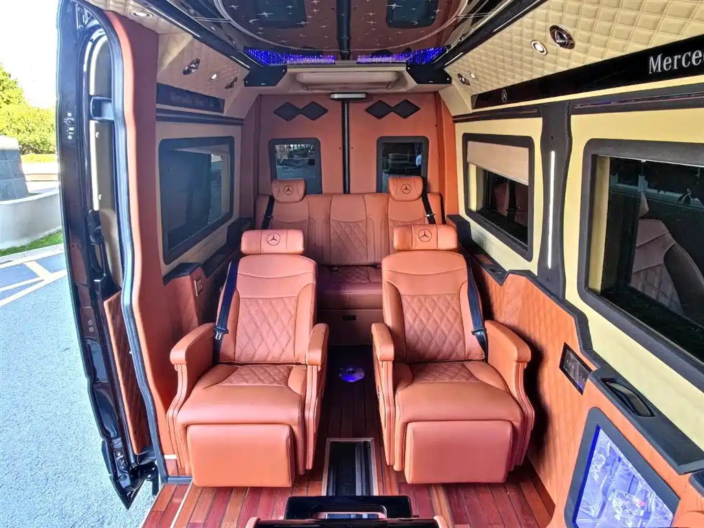 Mercedes-Benz Sprinter 2017 — фото 13