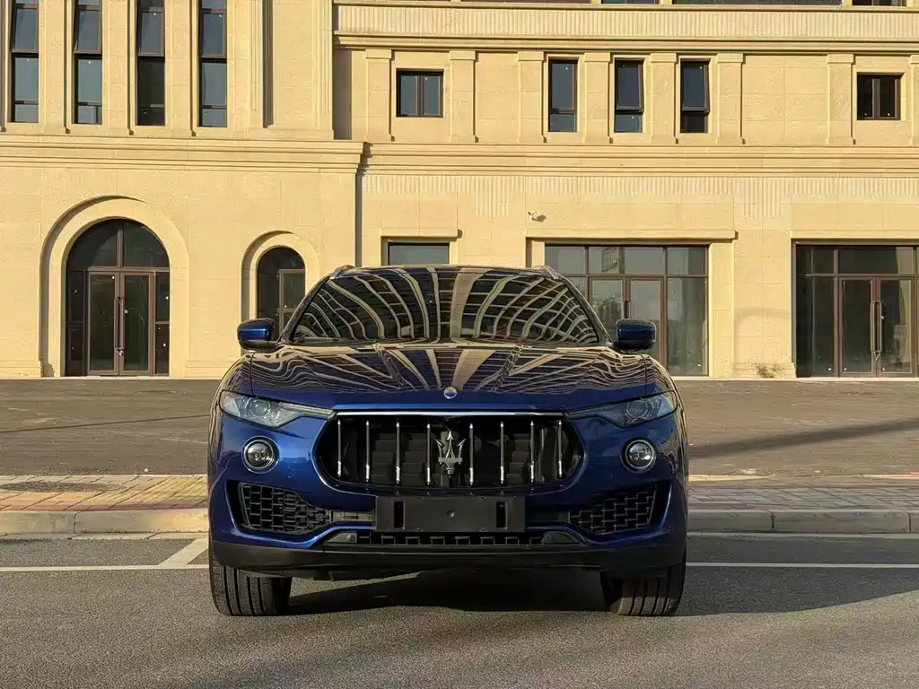 Maserati Levante 2018 — фото 2
