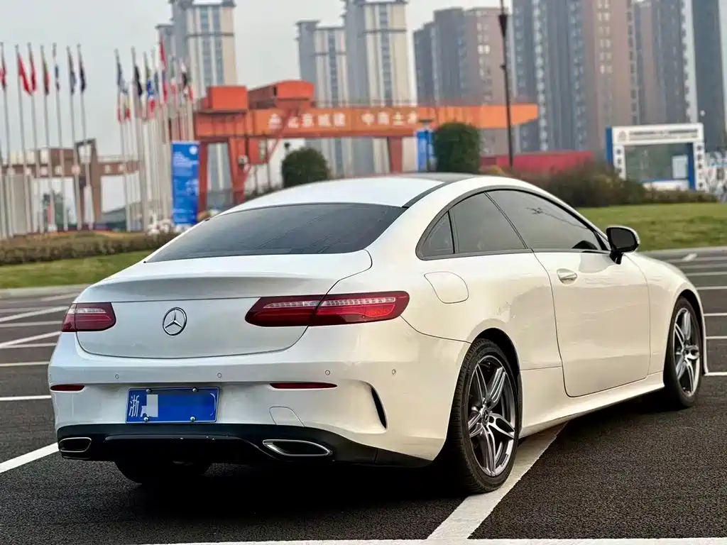 Mercedes-Benz E-Class 2019 — фото 5