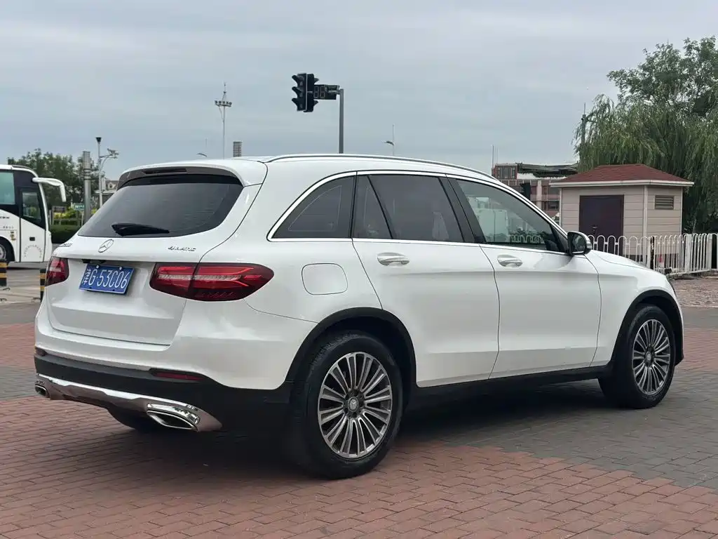 Mercedes-Benz GLC 2016 — фото 4