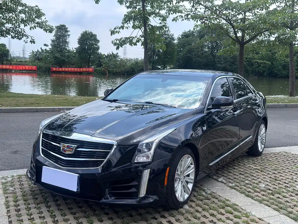 Cadillac ATS-L 2019 — фото 1