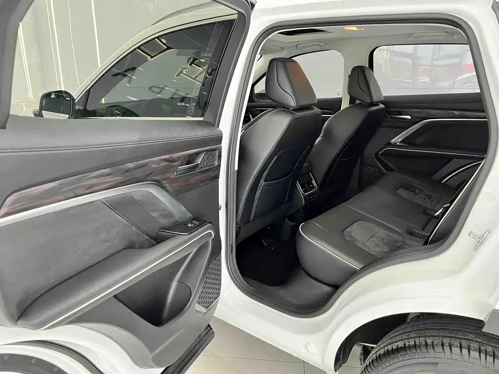 Haval H6 2023 — фото 12
