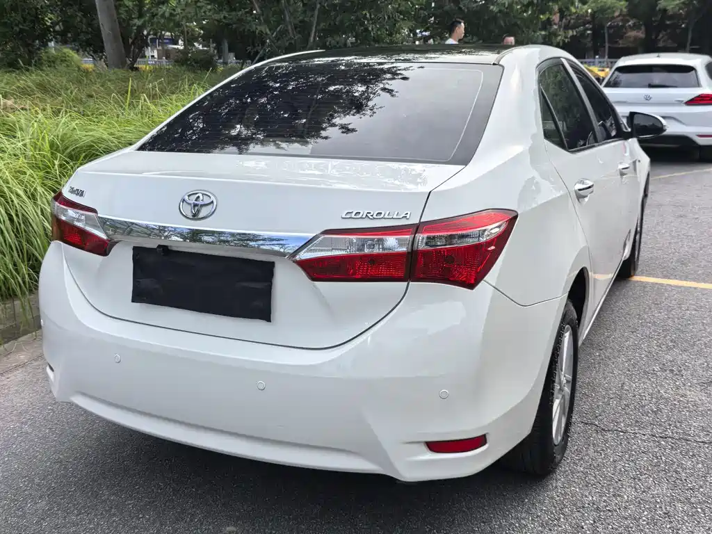 Toyota Corolla 2016 — фото 11