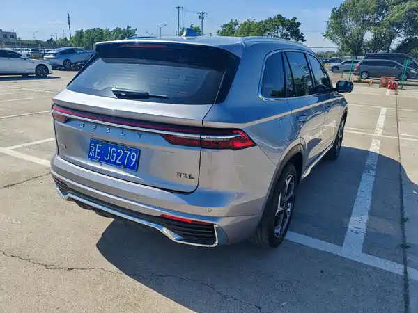 Geely Xingyue L 2021