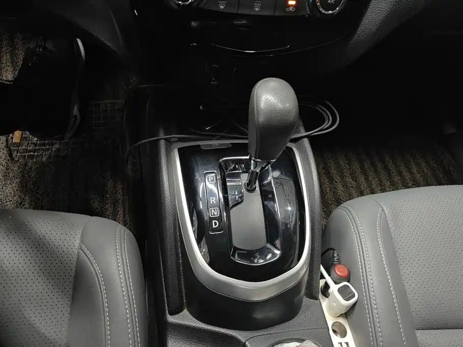 Nissan Qashqai 2017 — фото 15