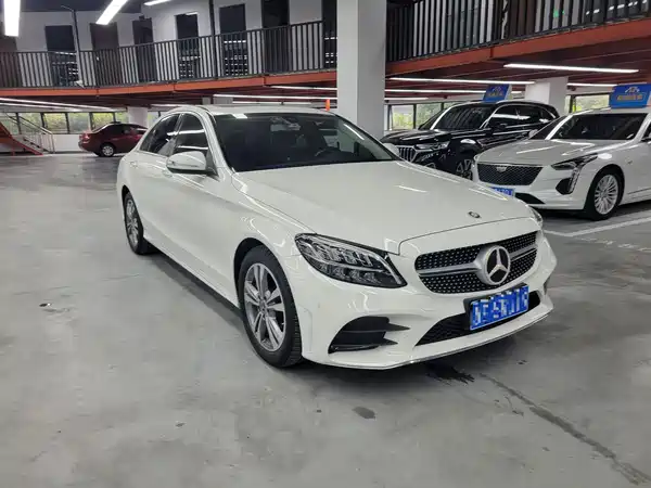 Mercedes-Benz C-Class 2019