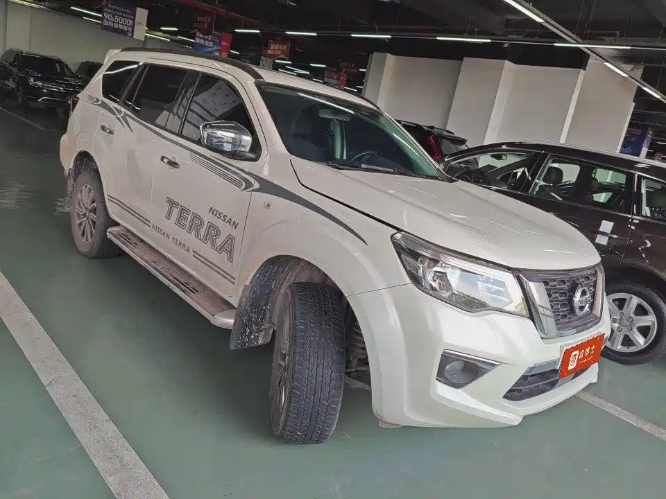 Nissan Terra 2023