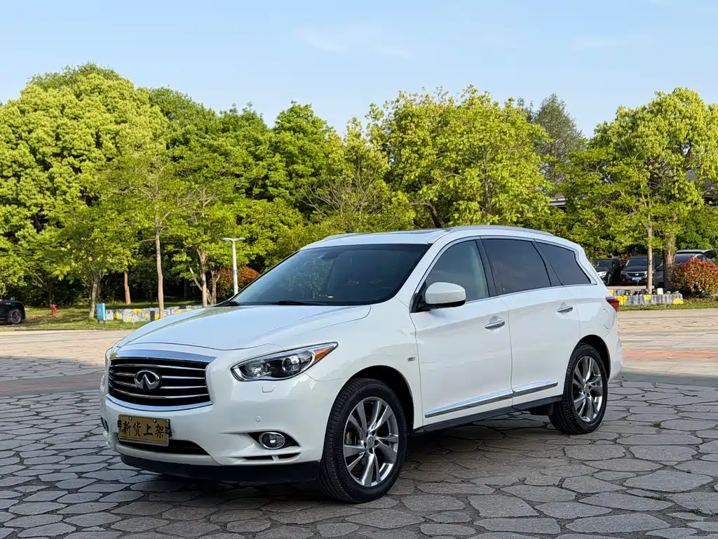 Infiniti JX 2015 — фото 10
